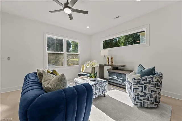 $260,000 | 210 South Carter Street, Liberty, NC 27298