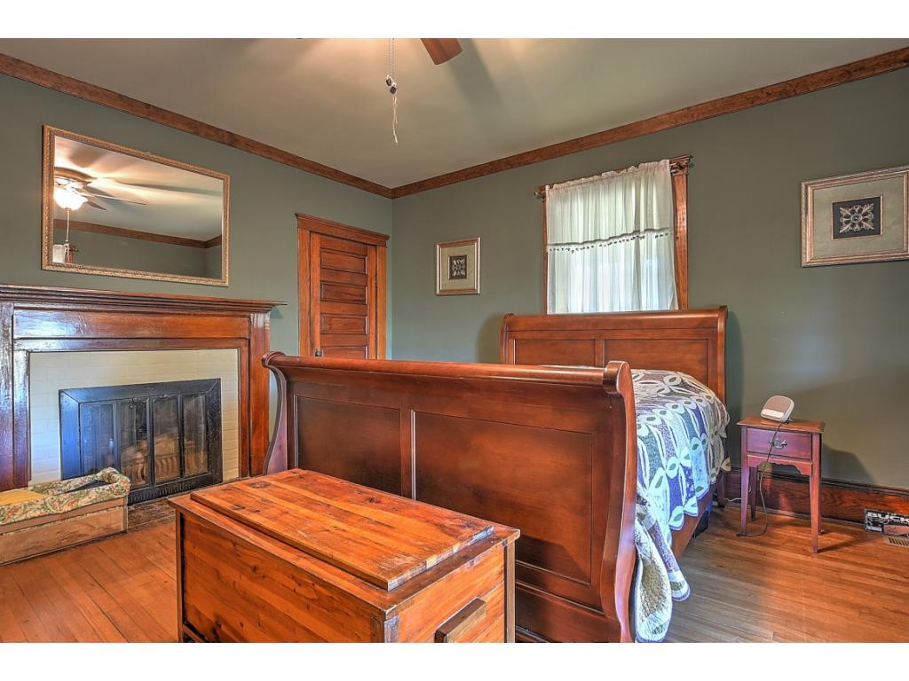 31654 Zephyr Road Meadowview, VA 24361 - Photo 16 of 37 Photo 15