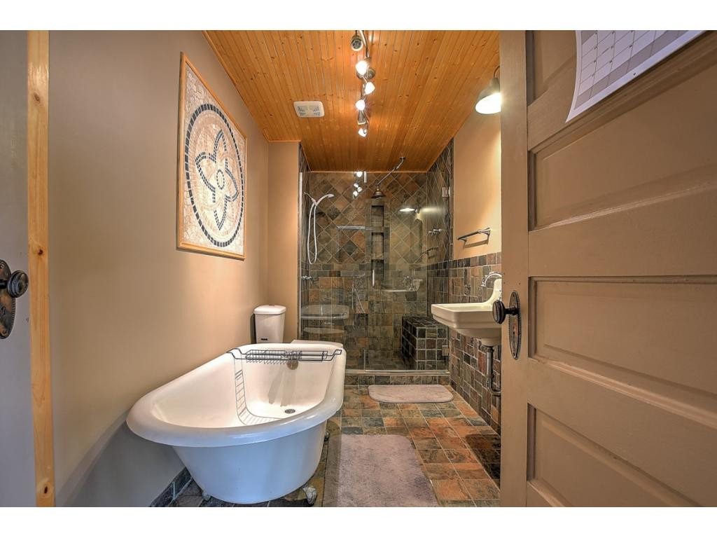 31654 Zephyr Road Meadowview, VA 24361 - Photo 19 of 37 Photo 18