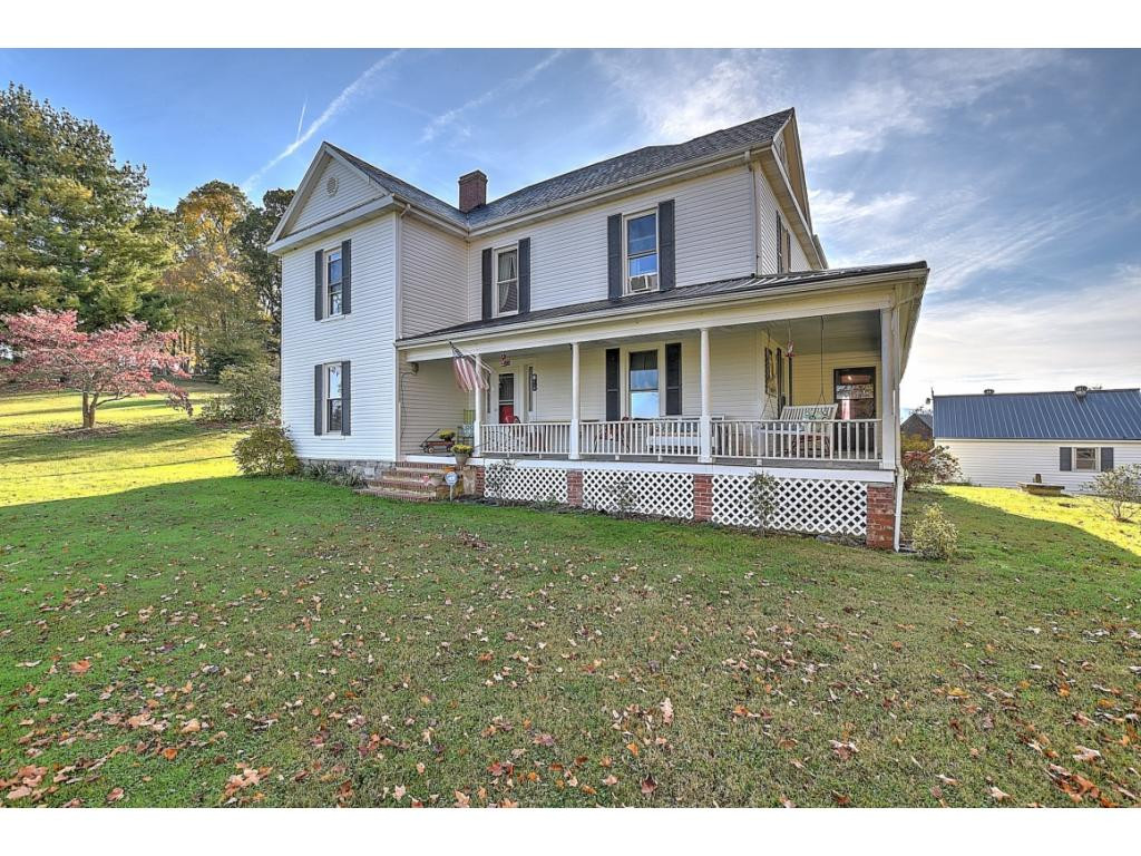 31654 Zephyr Road Meadowview, VA 24361 - Photo 2 of 37 Photo 2