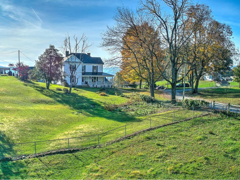 31654 Zephyr Road Meadowview, VA 24361 - Photo 3 of 37 Photo 3