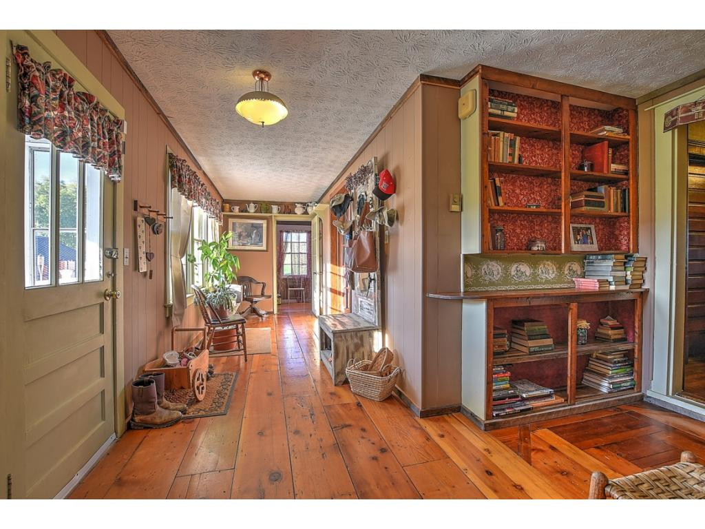 31654 Zephyr Road Meadowview, VA 24361 - Photo 6 of 37 Photo 6