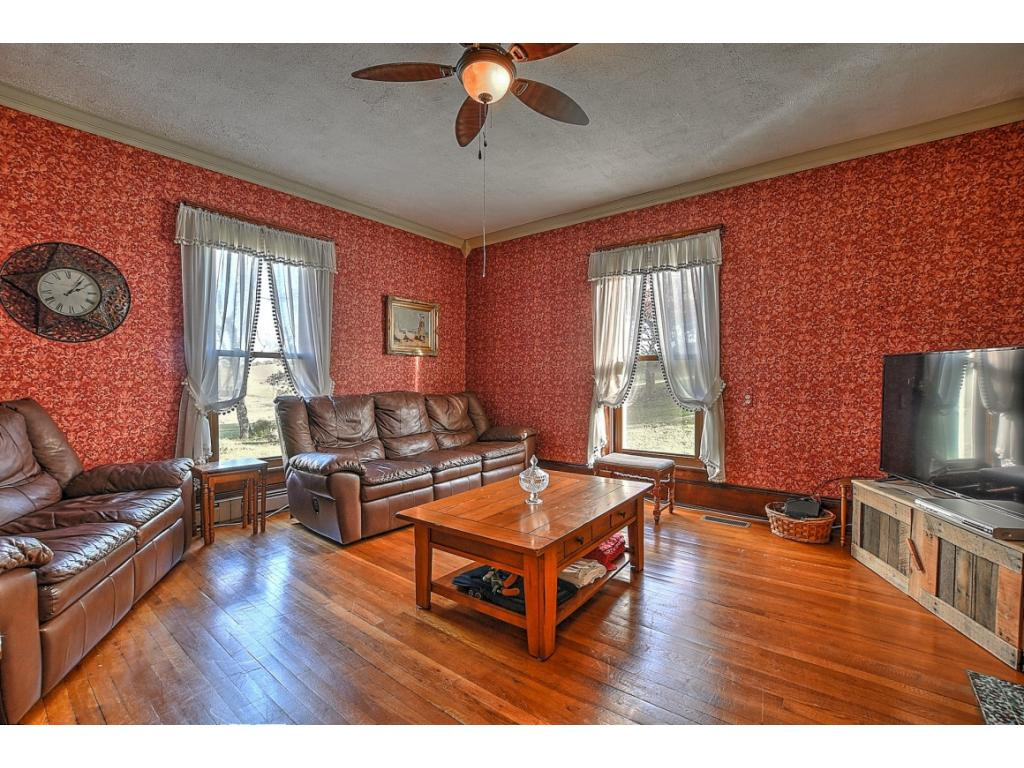 31654 Zephyr Road Meadowview, VA 24361 - Photo 9 of 37 Photo 9