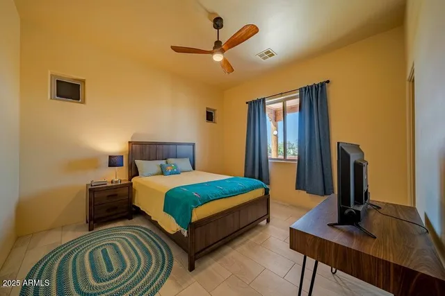 $3,200 | 335 Latigo Way, Wickenburg, AZ 85390