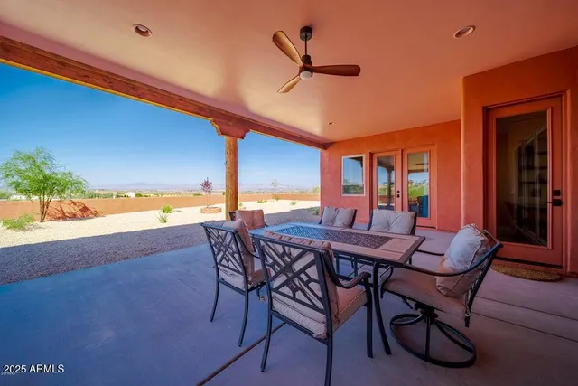 $3,200 | 335 Latigo Way, Wickenburg, AZ 85390