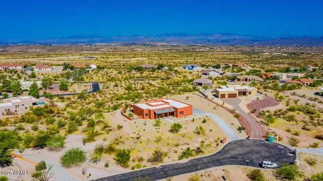 $3,200 | 335 Latigo Way, Wickenburg, AZ 85390