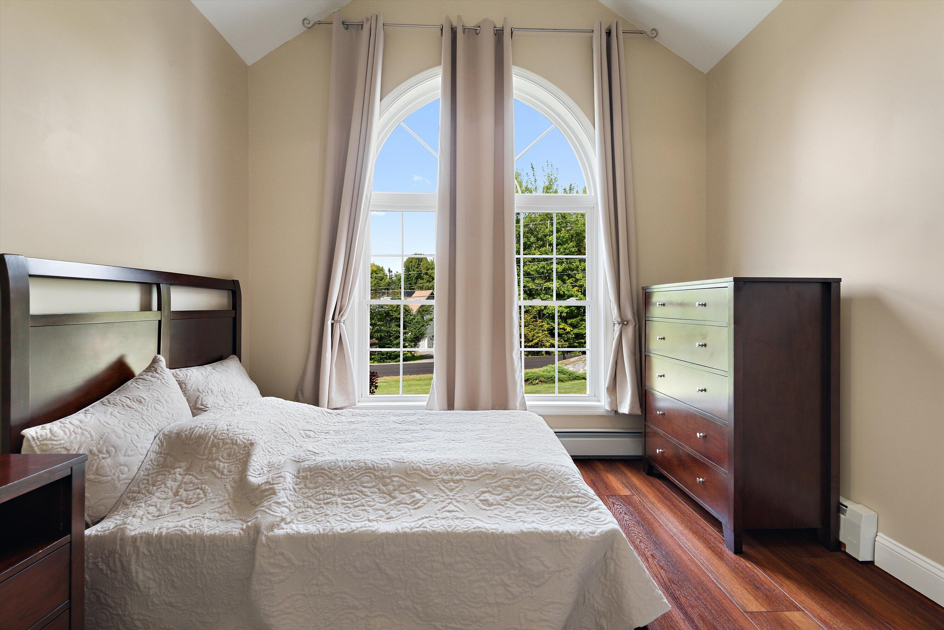 283 Skyline Road Bangor, ME 04401 - Photo 52 of 74 54-283 Skyline Bedroom 3