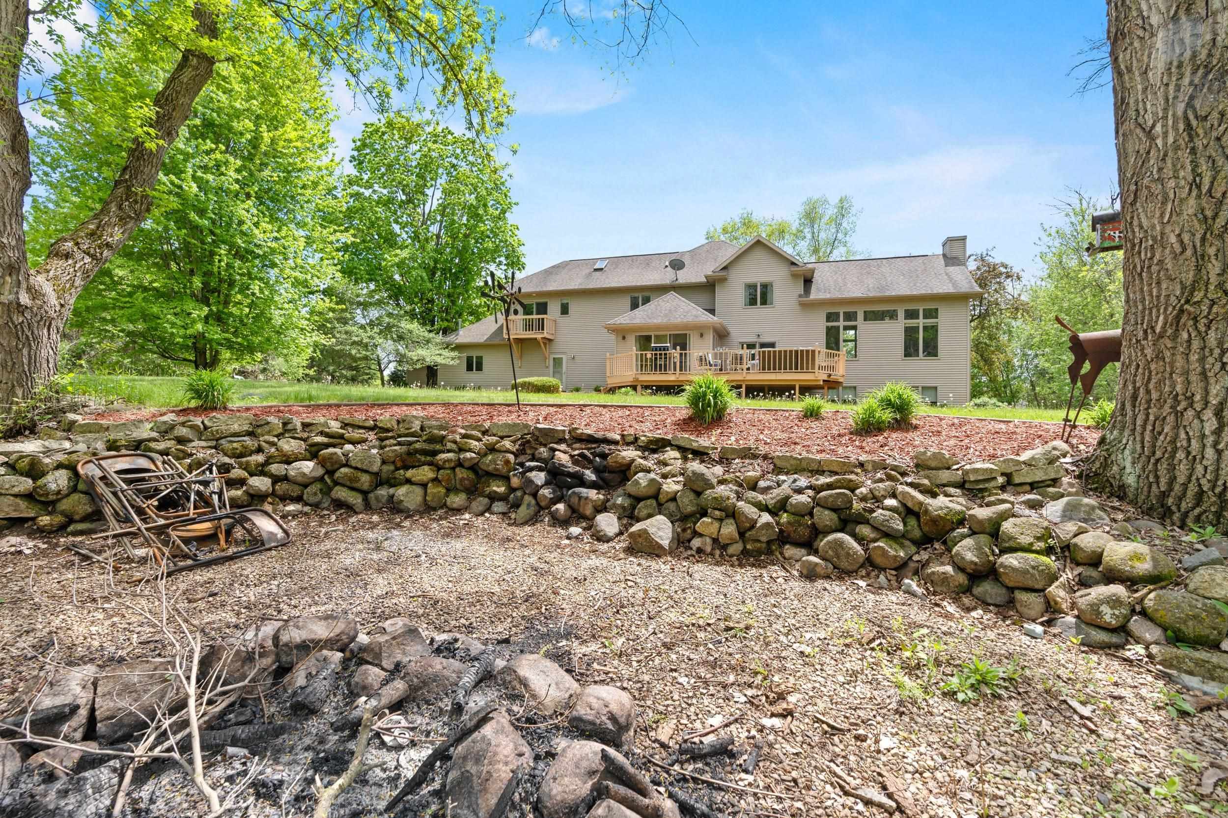 W8678 Hillview Road Hortonville, WI 54944 - Photo 53 of 68