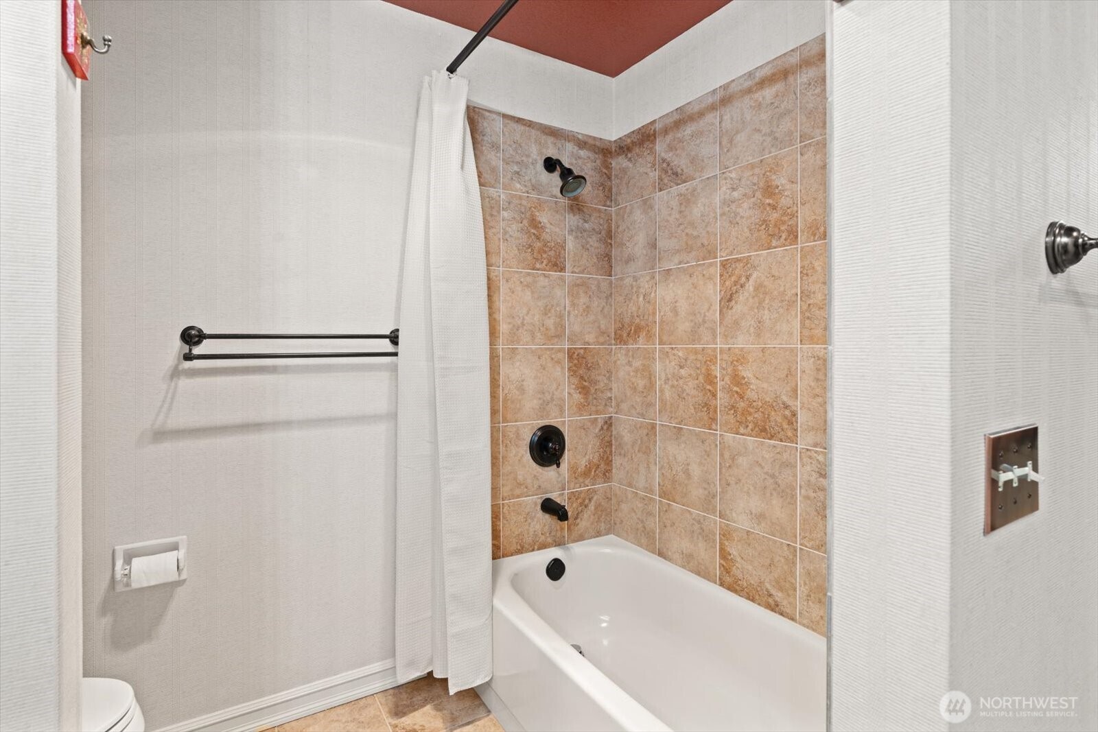 2944 Kennewick Place Northeast Renton, WA 98056 - Photo 34 of 40