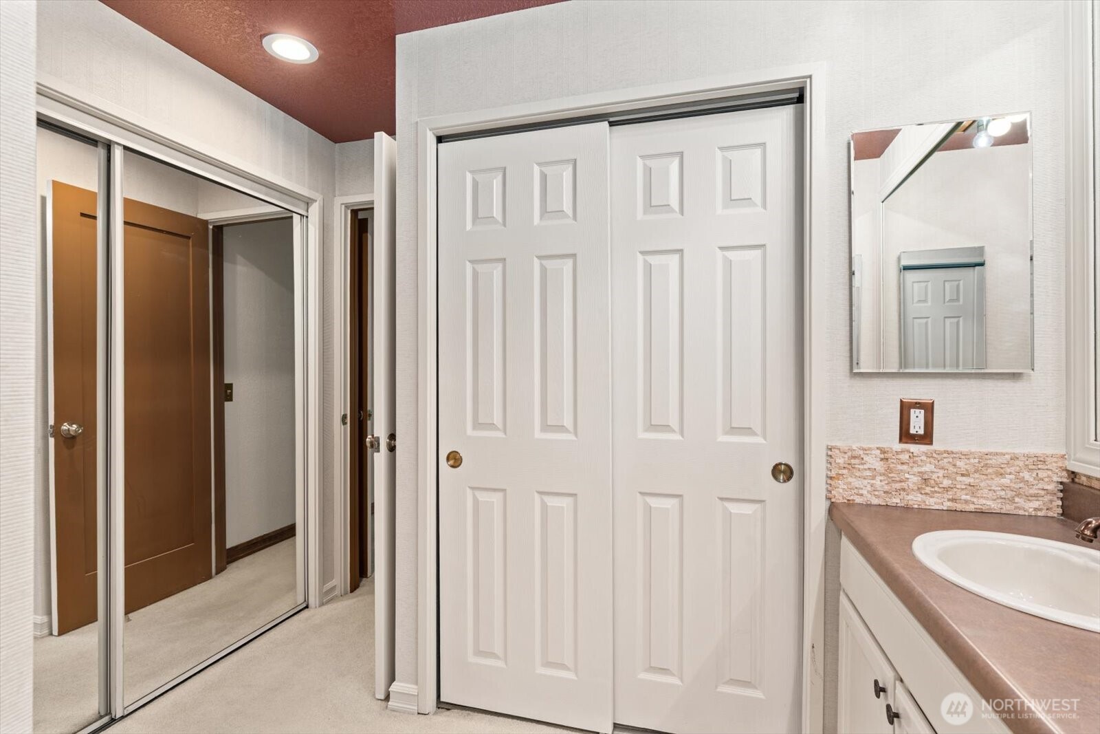 2944 Kennewick Place Northeast Renton, WA 98056 - Photo 35 of 40