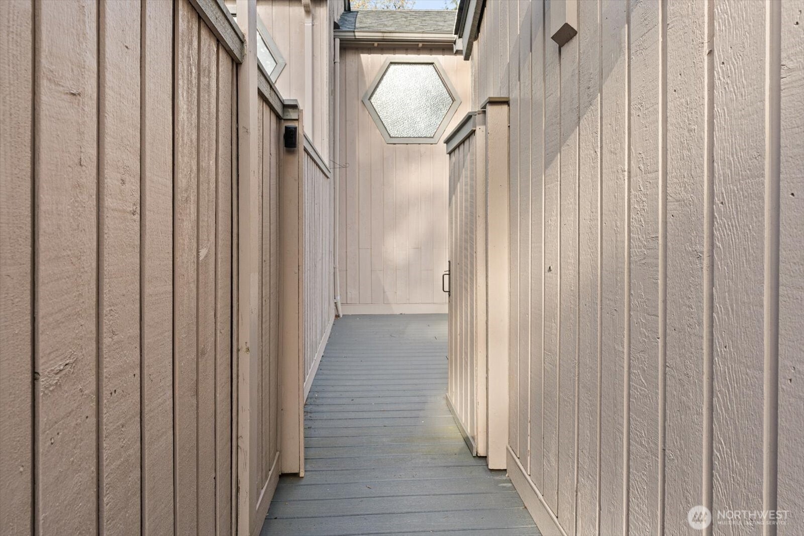 2944 Kennewick Place Northeast Renton, WA 98056 - Photo 5 of 40