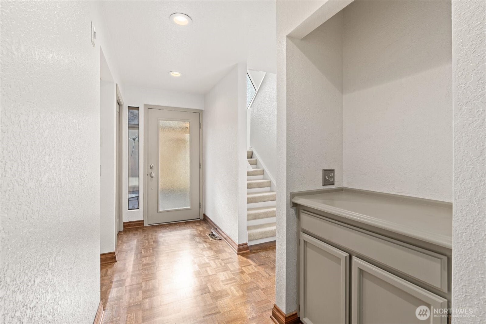 2944 Kennewick Place Northeast Renton, WA 98056 - Photo 9 of 40