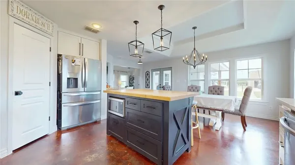 $559,900 | 229 County Road 353 North, Orange Grove, TX 78372