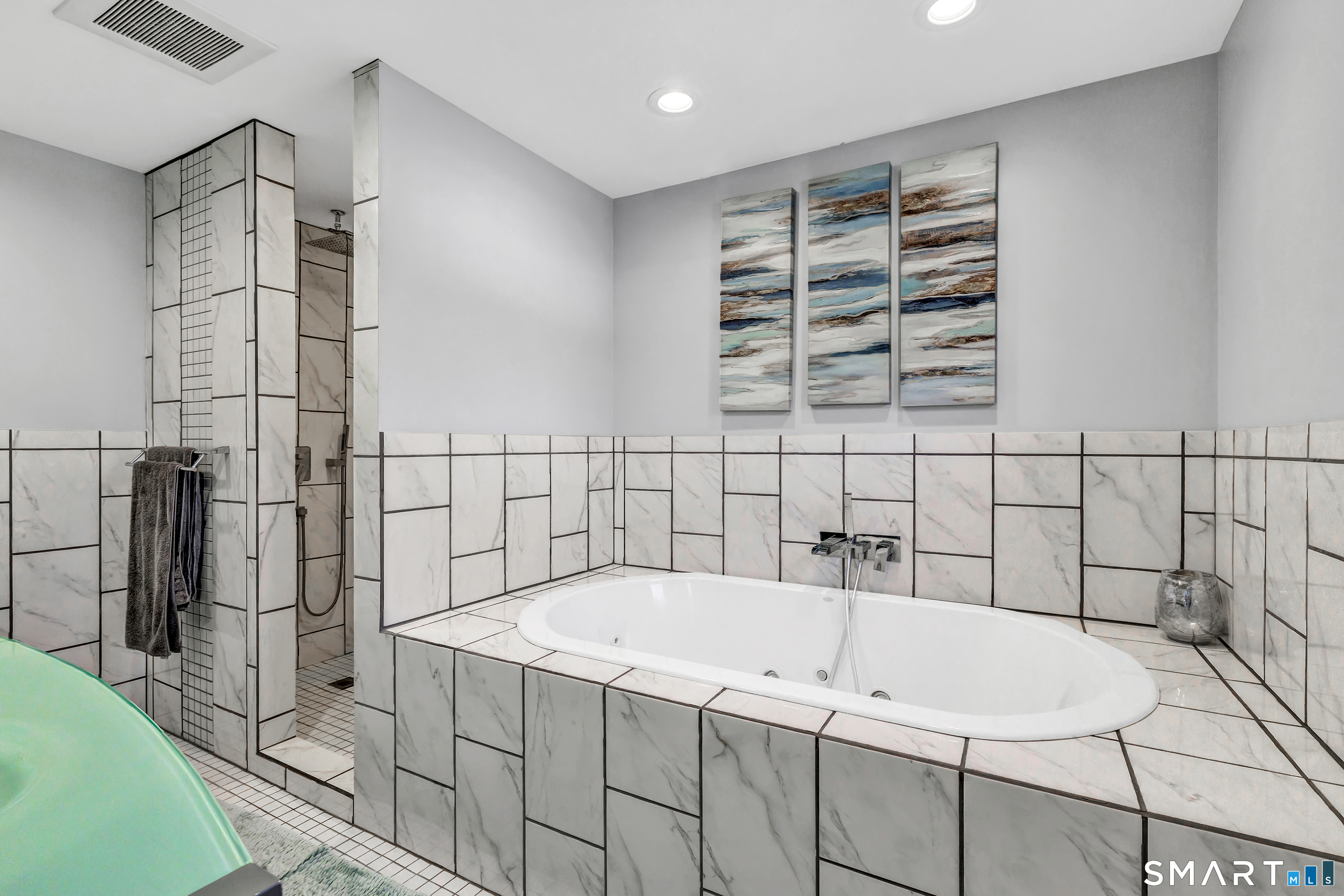 27 Old Quarry Road Woodbridge, CT 06525 - Photo 17 of 40 Gallery Image 17