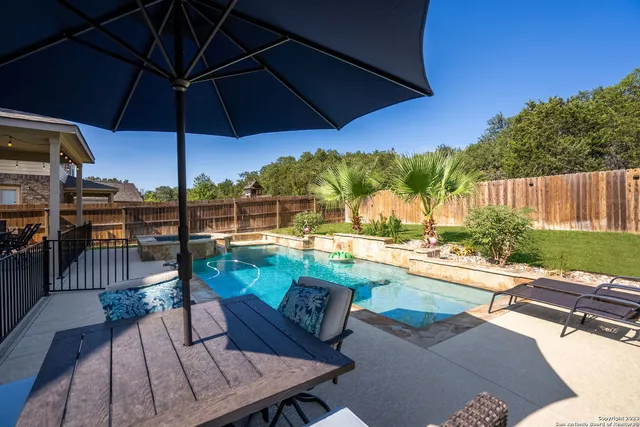 $699,995 | 8418 Mystic Chase, Boerne, TX 78015