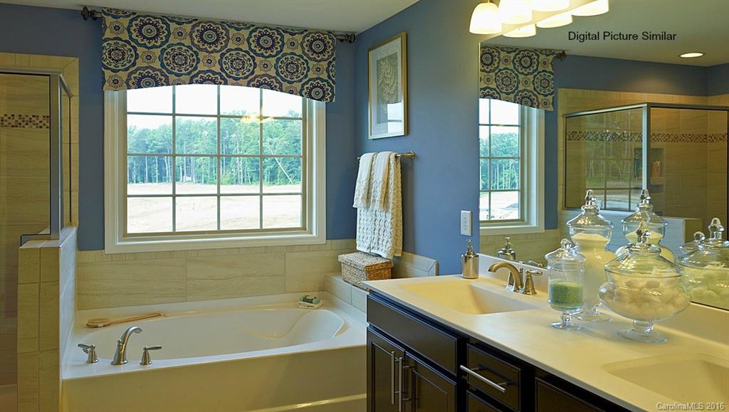 8920 Inverness Bay Road Charlotte, NC 28278 - Photo 17 of 24 Gallery Image 17