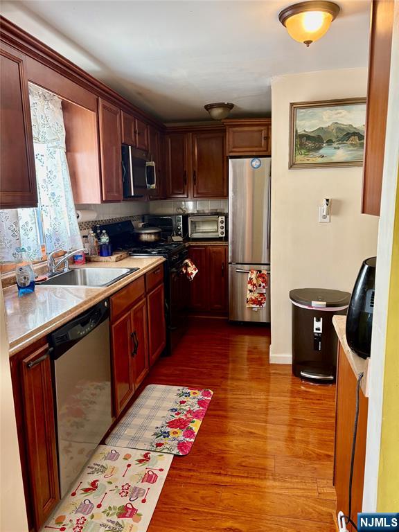 48 Sussex Road Bergenfield, NJ 07621 - Photo 6 of 10