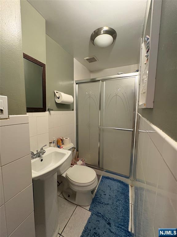 48 Sussex Road Bergenfield, NJ 07621 - Photo 10 of 10