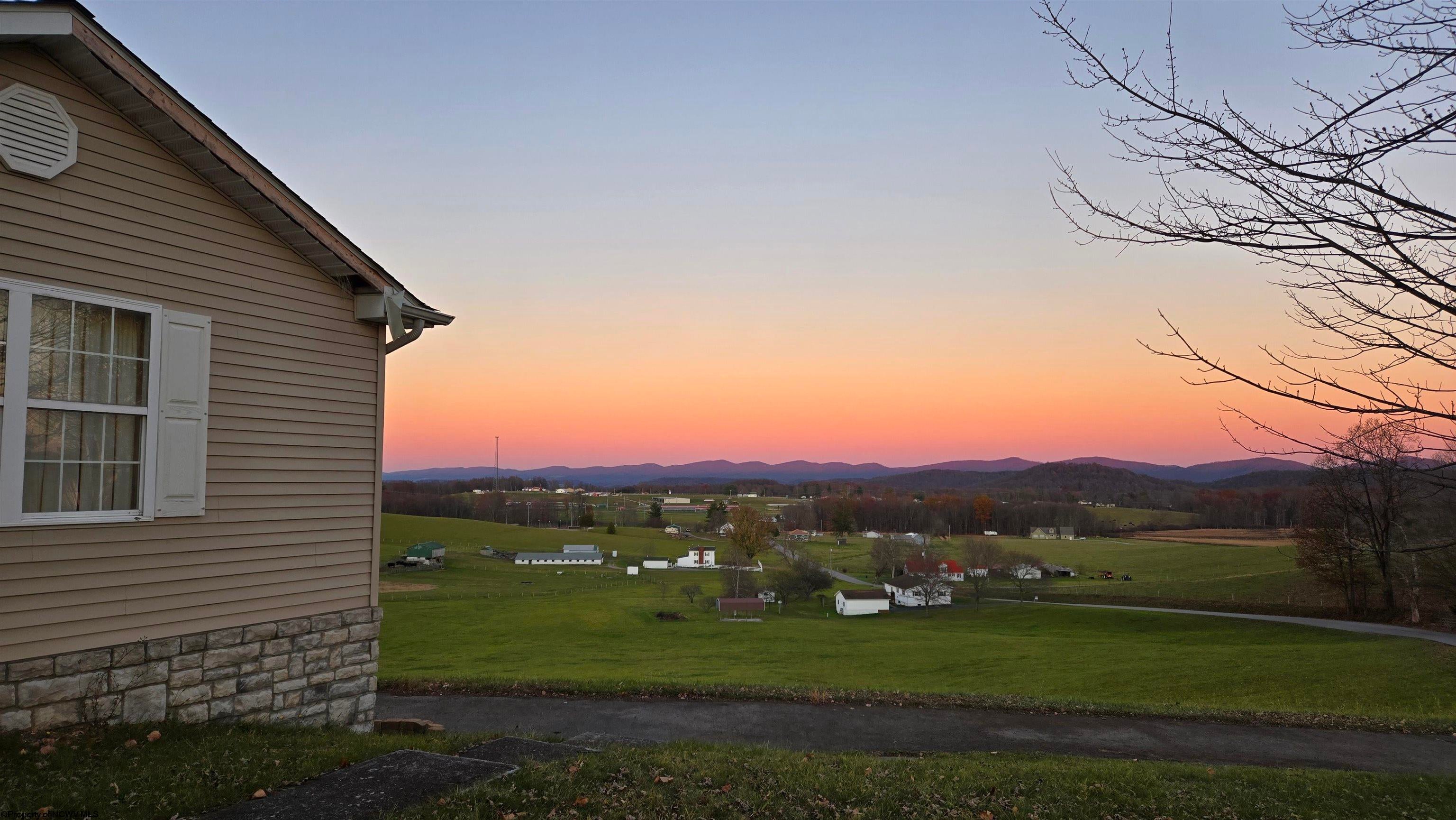 908 Point Pleasant Road Belington, WV 26250 - Photo 18 of 45 Gallery Image 18