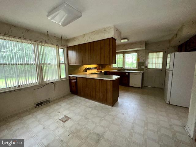 207 Rydal Place Ambler, PA 19002 - Photo 15 of 29 Kitchen
