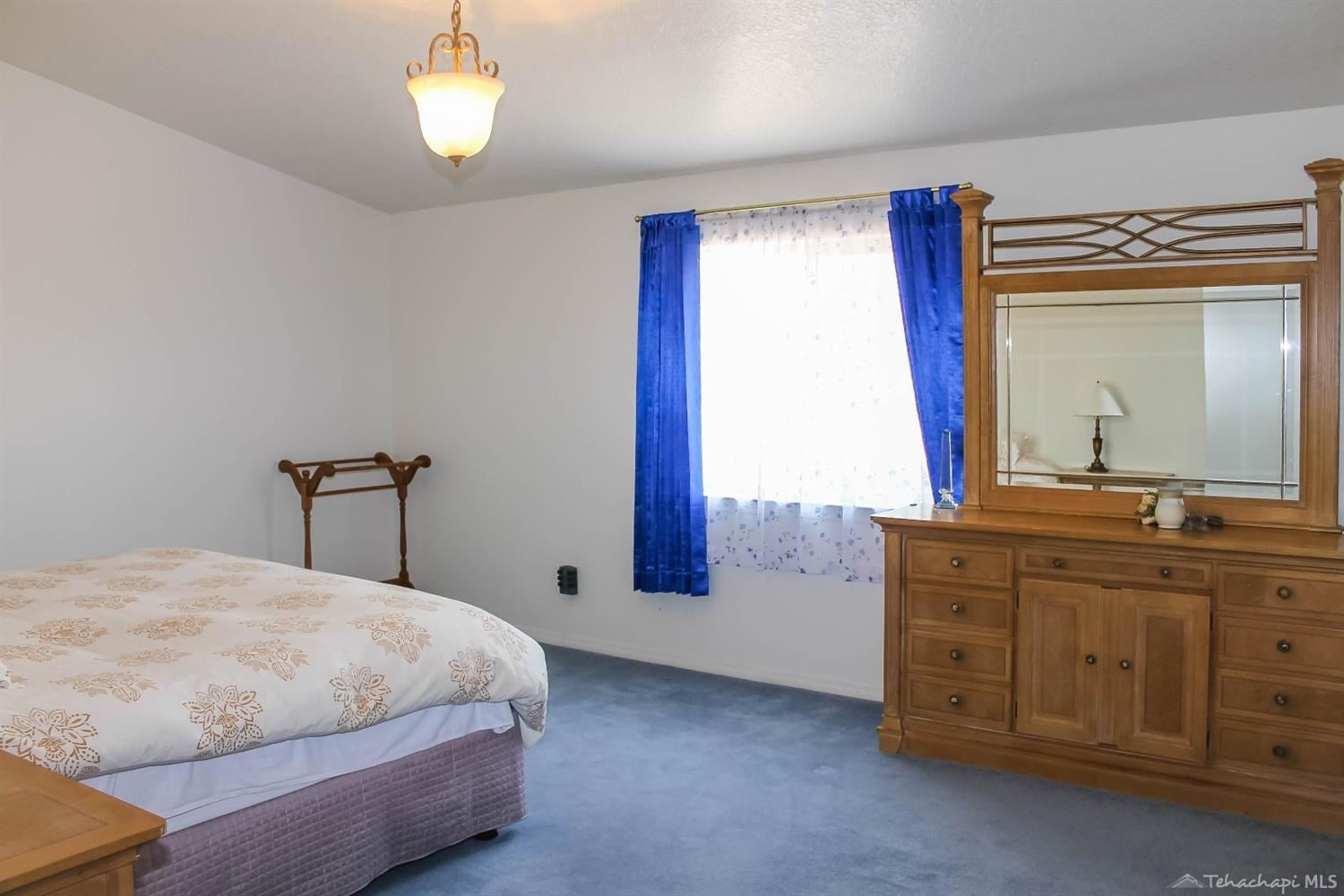 21730 Mid Way Tehachapi, CA 93561 - Photo 8 of 35 Gallery Image 8