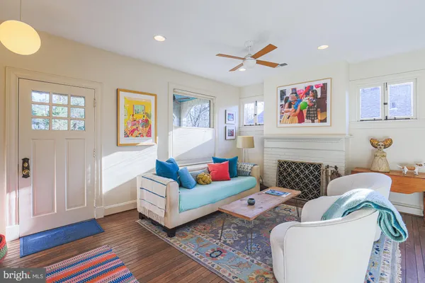 $825,000 | 2210 Sulgrave Avenue, Baltimore, MD 21209