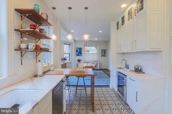 $825,000 | 2210 Sulgrave Avenue, Baltimore, MD 21209