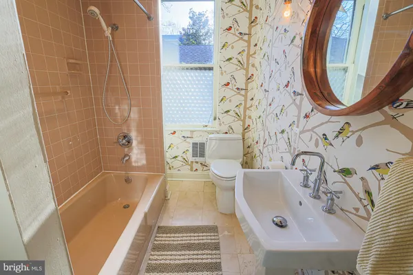 $825,000 | 2210 Sulgrave Avenue, Baltimore, MD 21209