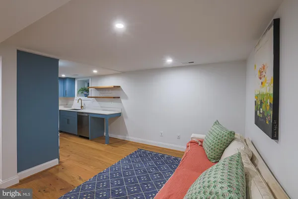 $825,000 | 2210 Sulgrave Avenue, Baltimore, MD 21209