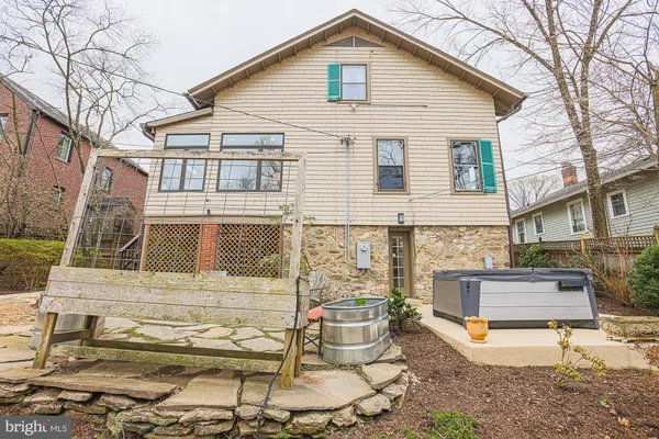 $825,000 | 2210 Sulgrave Avenue, Baltimore, MD 21209