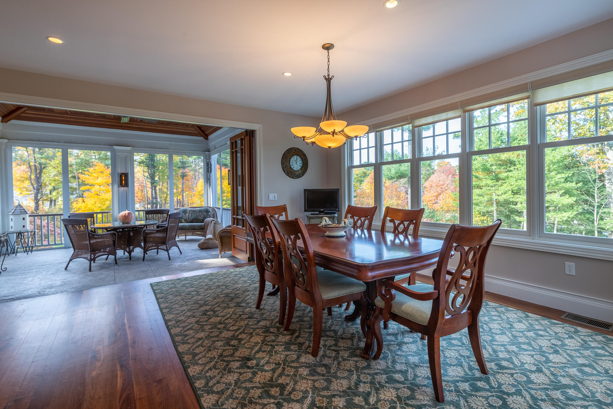 14 Ram's Head Lane York, ME 03909 - Photo 20 of 51 Indoor Outdoor Dining