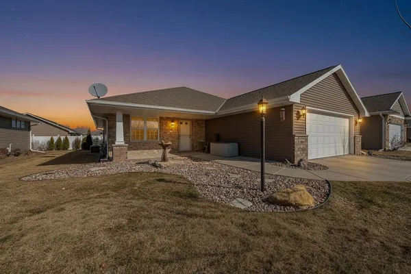 $409,900 | 3865 Meunier Lane, Green Bay, WI 54311