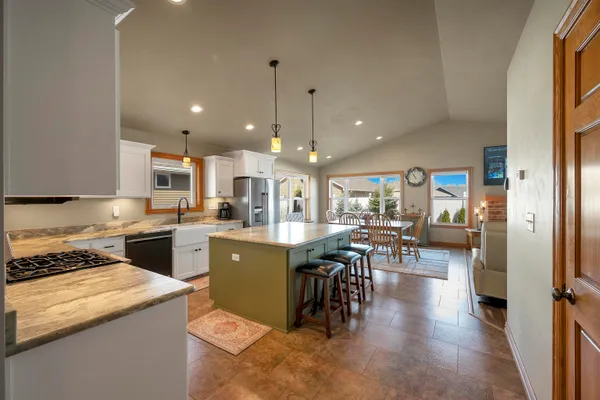 $409,900 | 3865 Meunier Lane, Green Bay, WI 54311