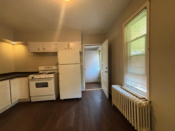 $274,900 | 1092 Edgerton Street, St. Paul, MN 55130