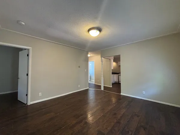 $274,900 | 1092 Edgerton Street, St. Paul, MN 55130