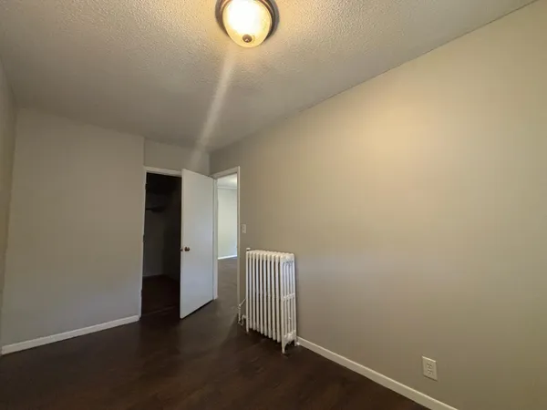$274,900 | 1092 Edgerton Street, St. Paul, MN 55130