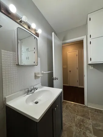 $274,900 | 1092 Edgerton Street, St. Paul, MN 55130