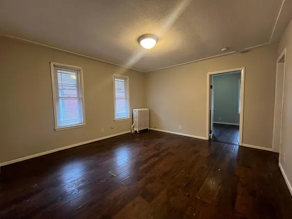 $274,900 | 1092 Edgerton Street, St. Paul, MN 55130