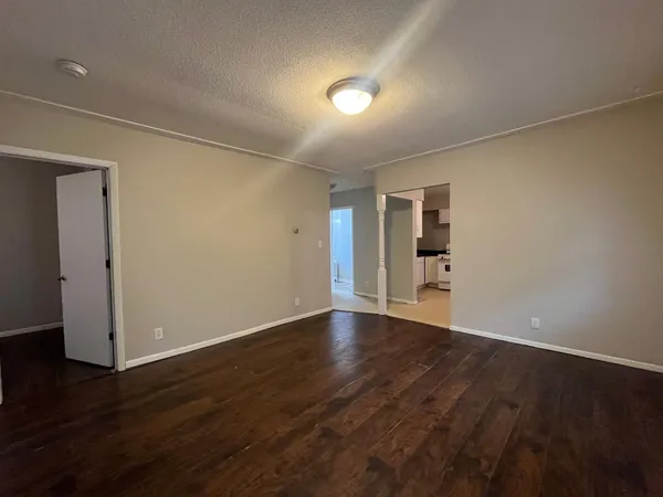 $274,900 | 1092 Edgerton Street, St. Paul, MN 55130