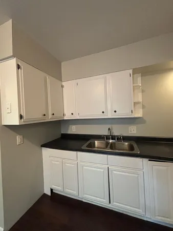 $274,900 | 1092 Edgerton Street, St. Paul, MN 55130