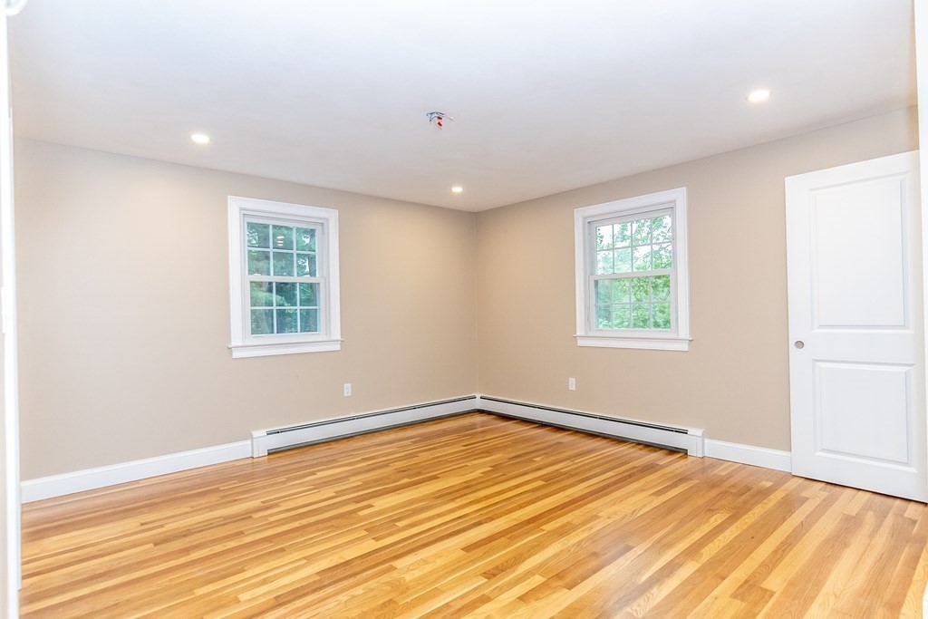 3 Tremont Road Chelmsford, MA 01863 - Photo 26 of 29