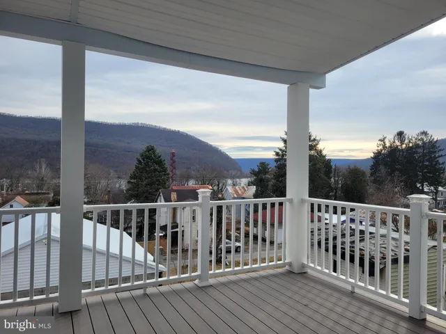 $269,900 | 830 North Lincoln Street, Duncannon, PA 17020