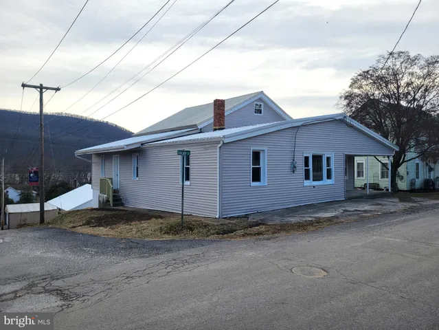 $269,900 | 830 North Lincoln Street, Duncannon, PA 17020