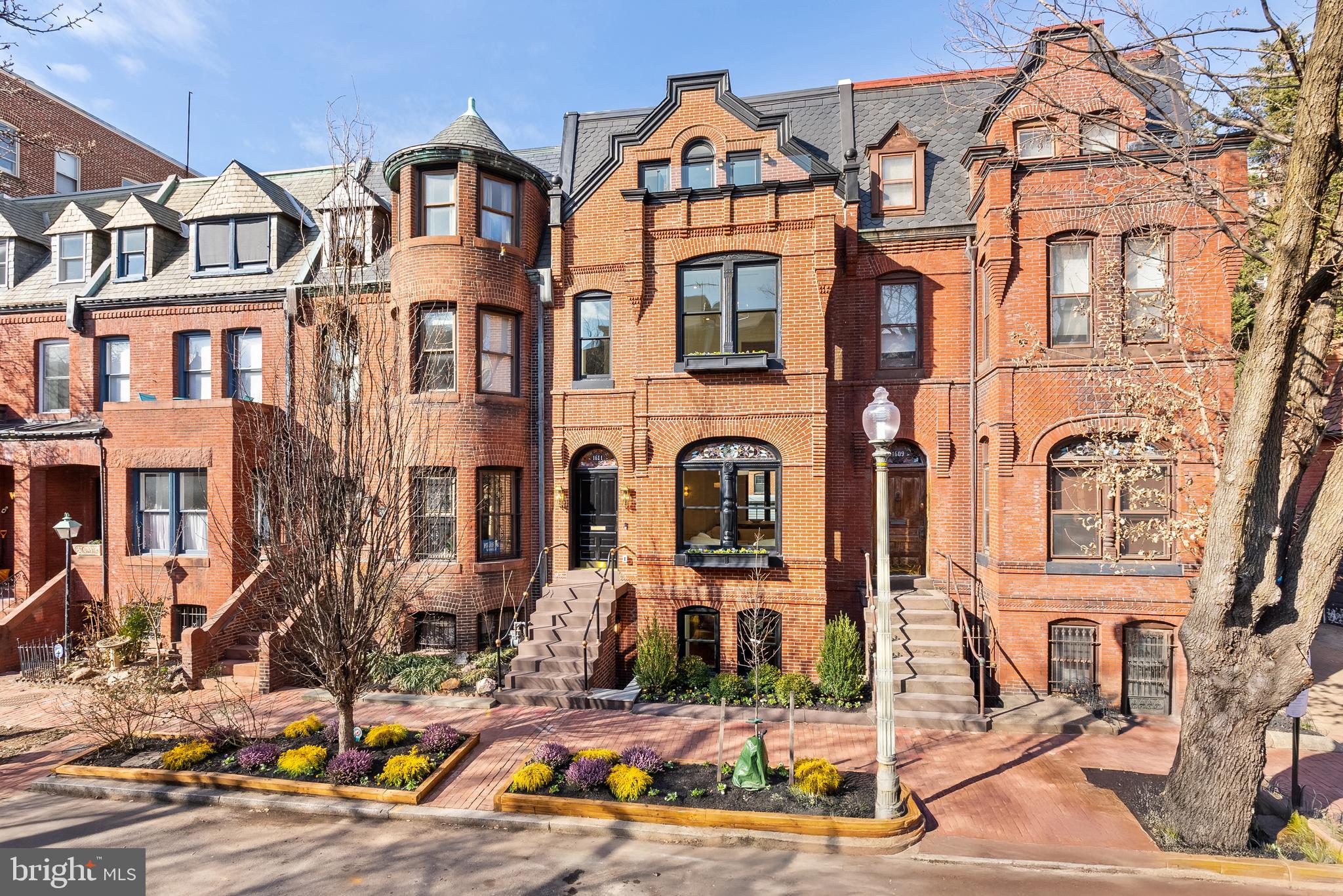 1611 Riggs Place Northwest Washington, DC 20009 - Photo 53 of 56 a front view of a multi story building