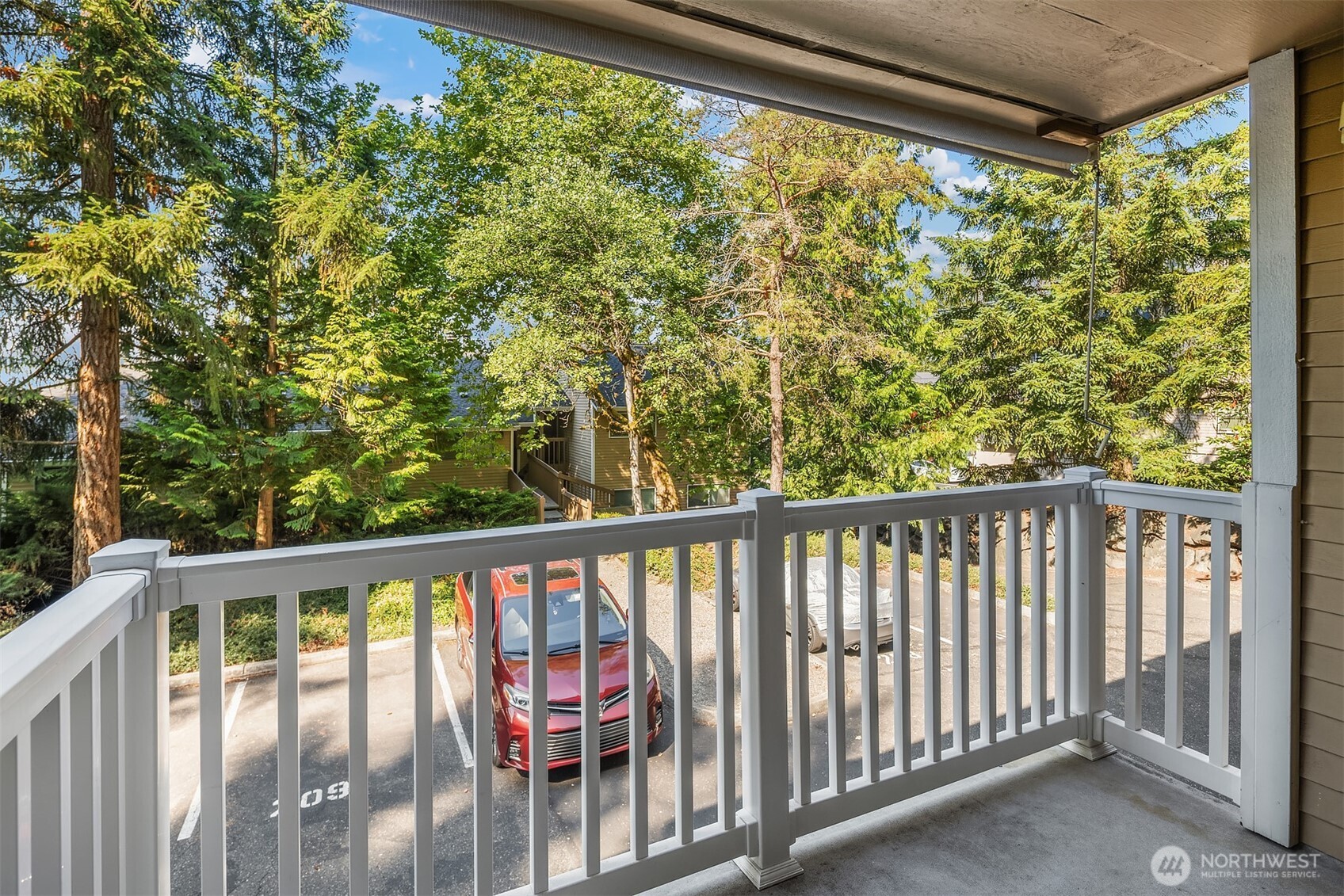 8652 164th Avenue Northeast, Unit C109 Redmond, WA 98052 - Photo 18 of 24