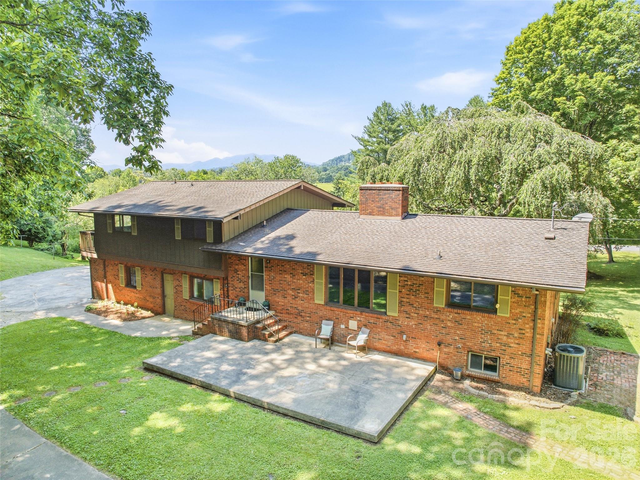 252 Big Stomp Road Waynesville, NC 28786 - Photo 2 of 48