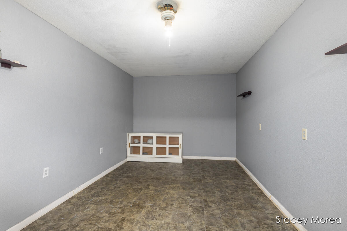 1910 Waterview Way Crystal, MI 48818 - Photo 20 of 33 IMG_1019