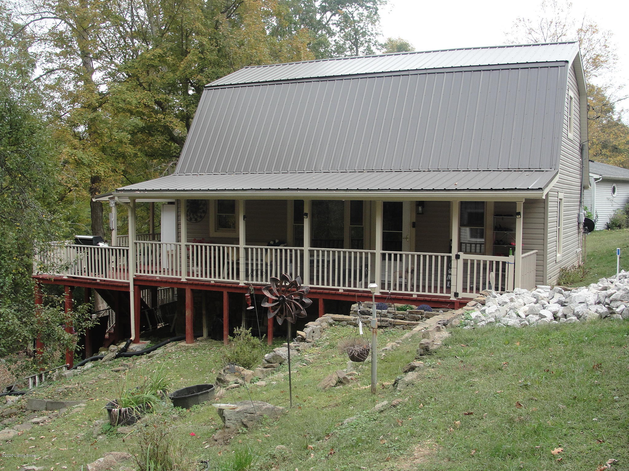 788 Paradise Acres Road Falls Of Rough, KY 40119 - Photo 3 of 53 2020-10-09 16.51.22