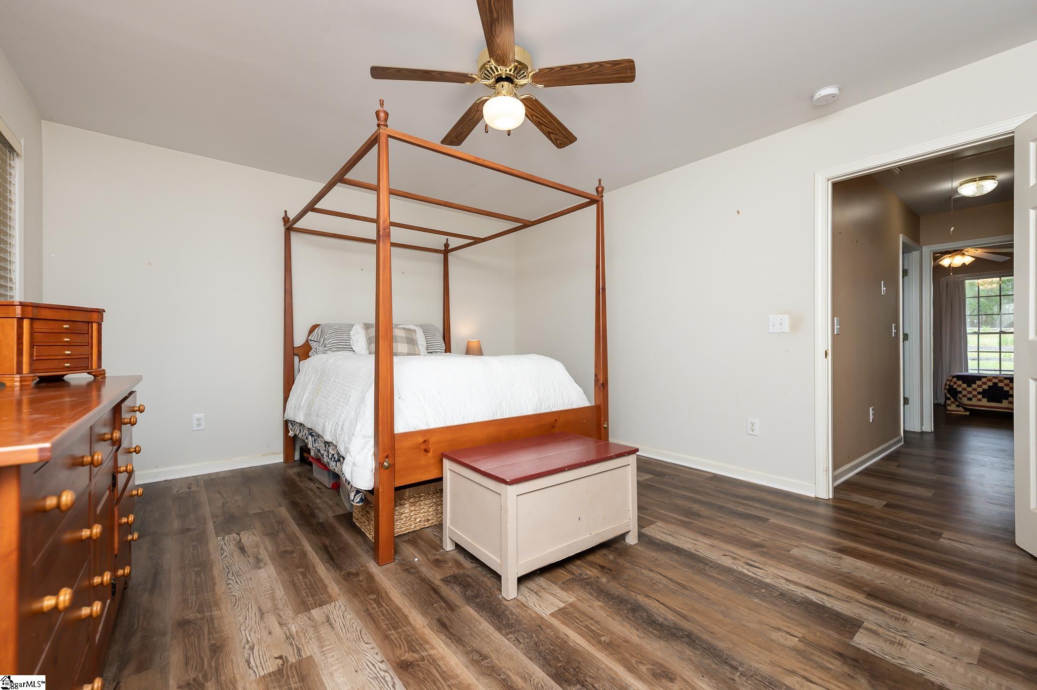 320 Ray Road Piedmont, SC 29673 - Photo 16 of 35
