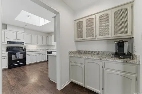 $650,000 | 28337 Leslie Pfeiffer Drive, Boerne, TX 78015